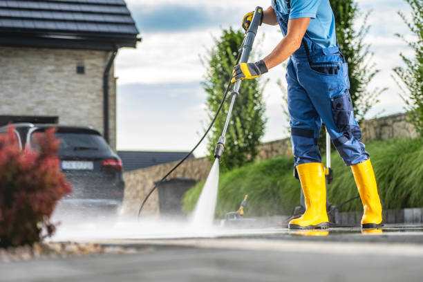 Best Garage Pressure Washing  in Tangerine, FL